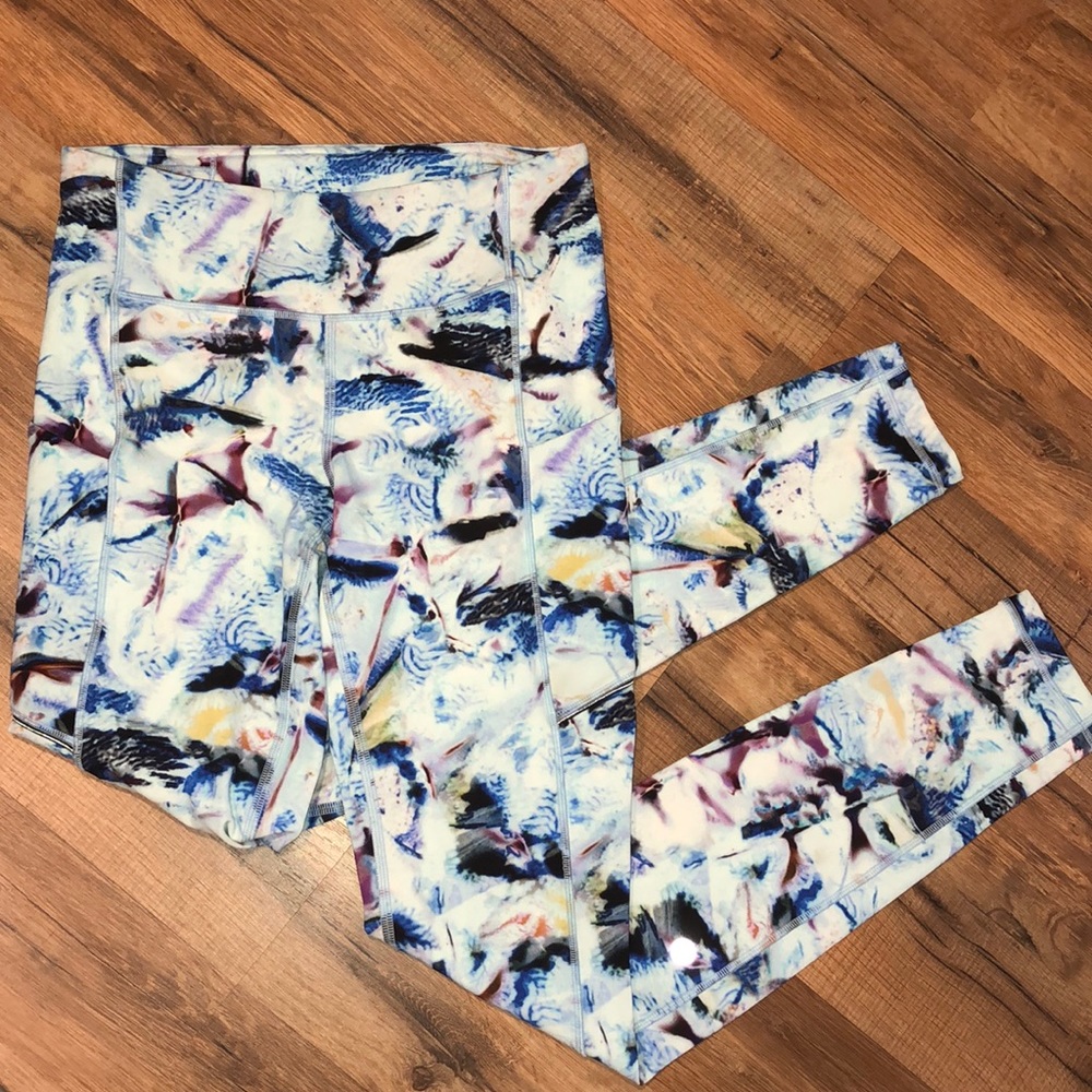 Lululemon Speed Tight Legging, Size 4, EUC